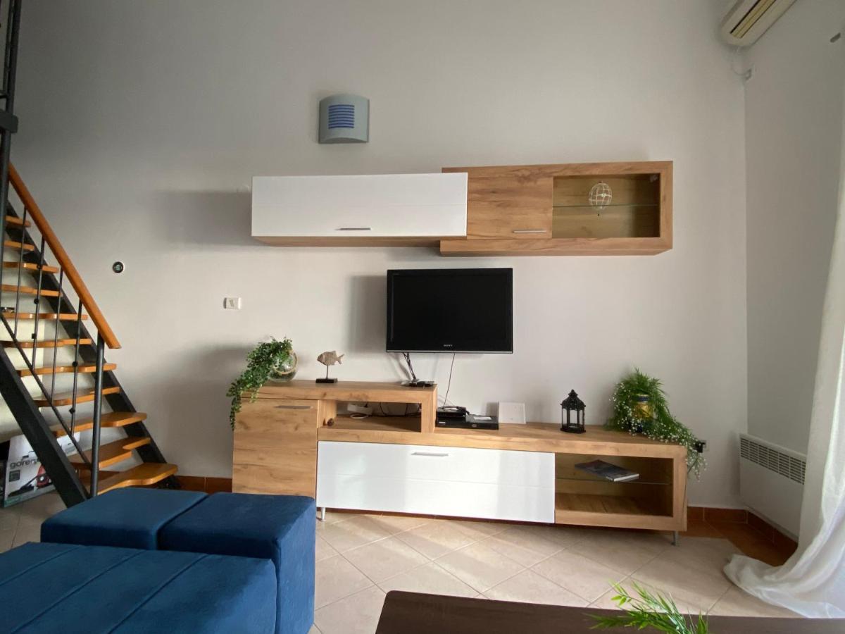 Apartment Blue Sveti Stefan Exteriör bild
