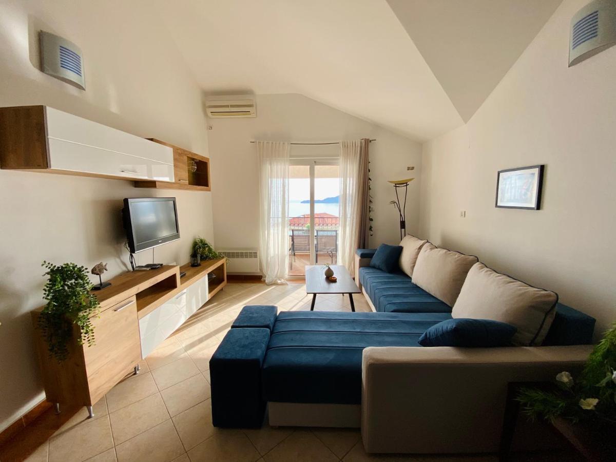 Apartment Blue Sveti Stefan Exteriör bild