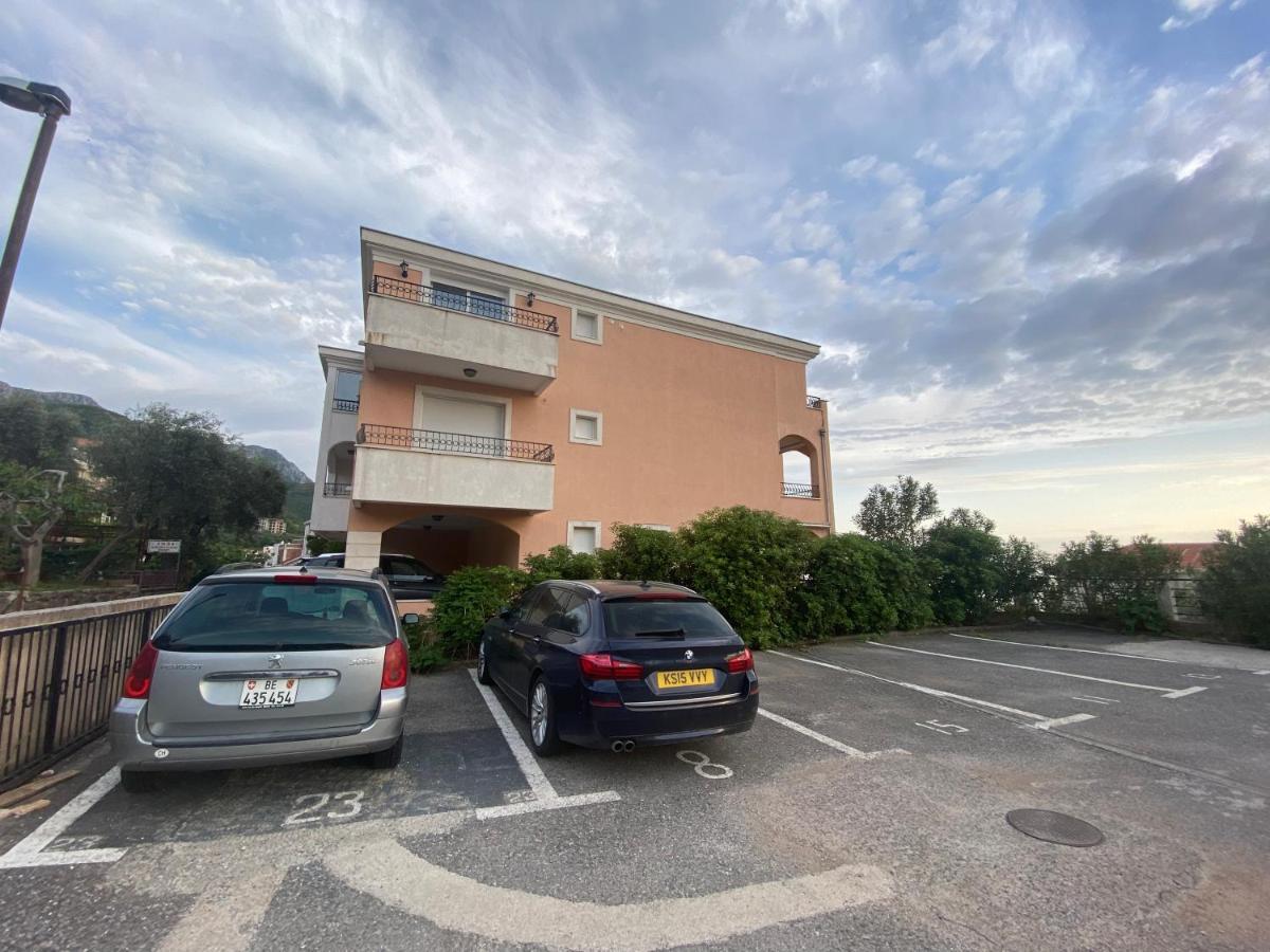 Apartment Blue Sveti Stefan Exteriör bild
